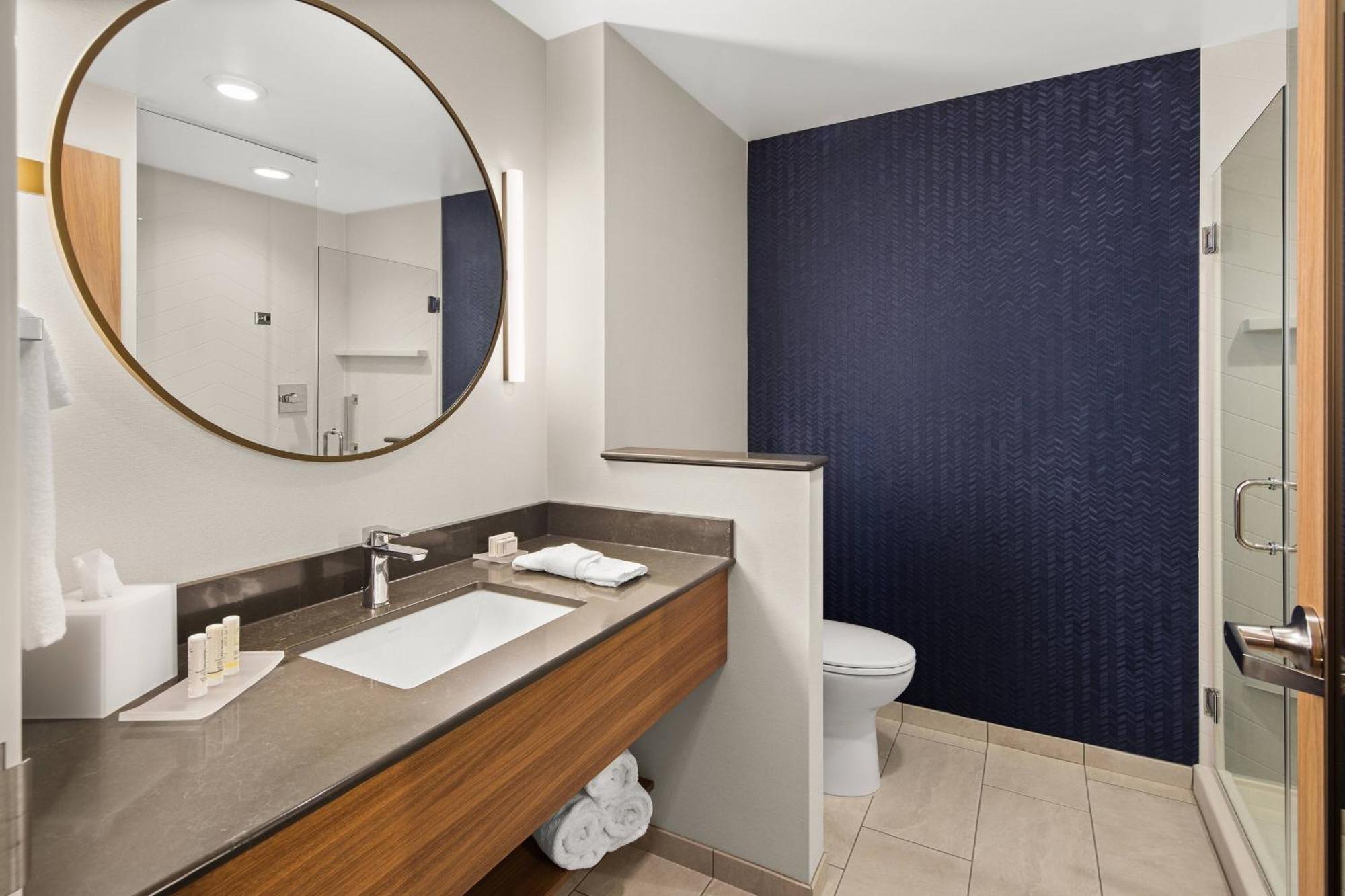 Fairfield By Marriott Inn & Suites Duluth Exterior photo